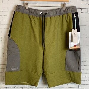 DYNE Tech Shorts Men’s XL NWT Designer Athletic Wool Blend Gorp Hiking Scandi